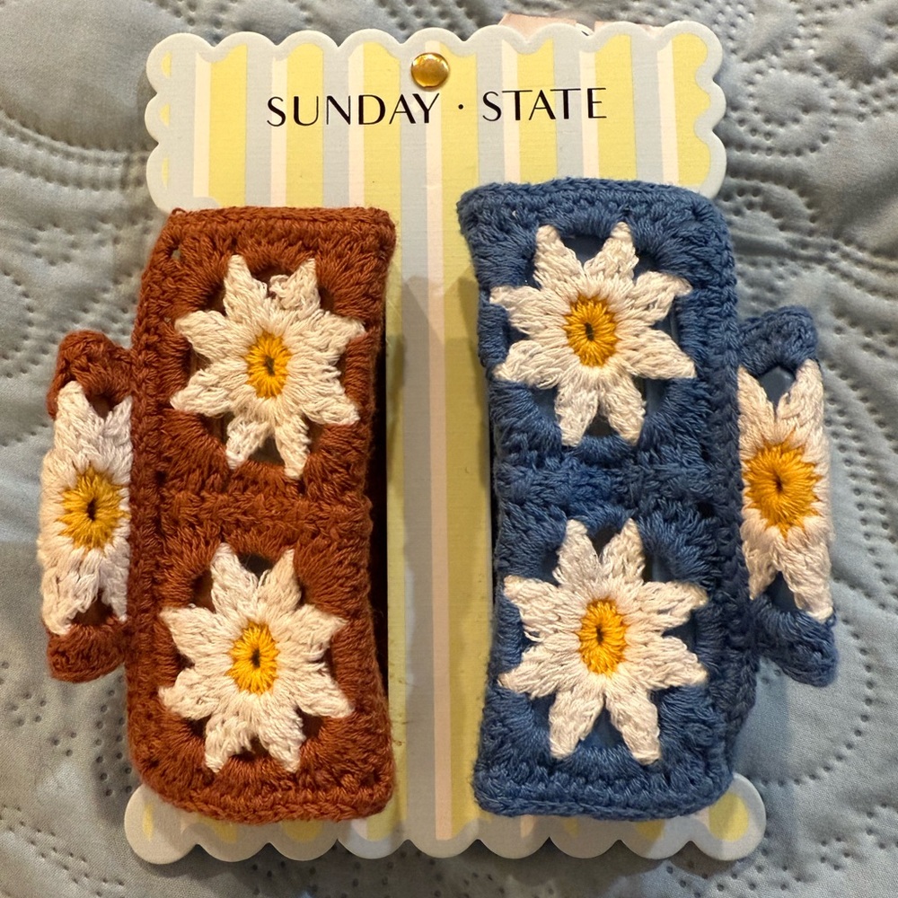 Crochet Flower Hair Clips - Blue and Brown
